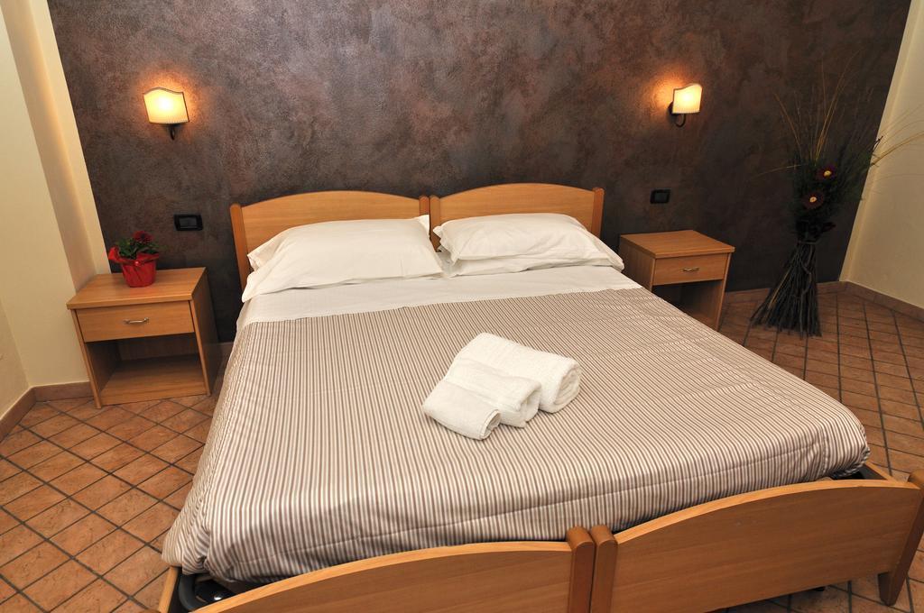 Relais Stella Ξενοδοχείο Signa Εξωτερικό φωτογραφία
